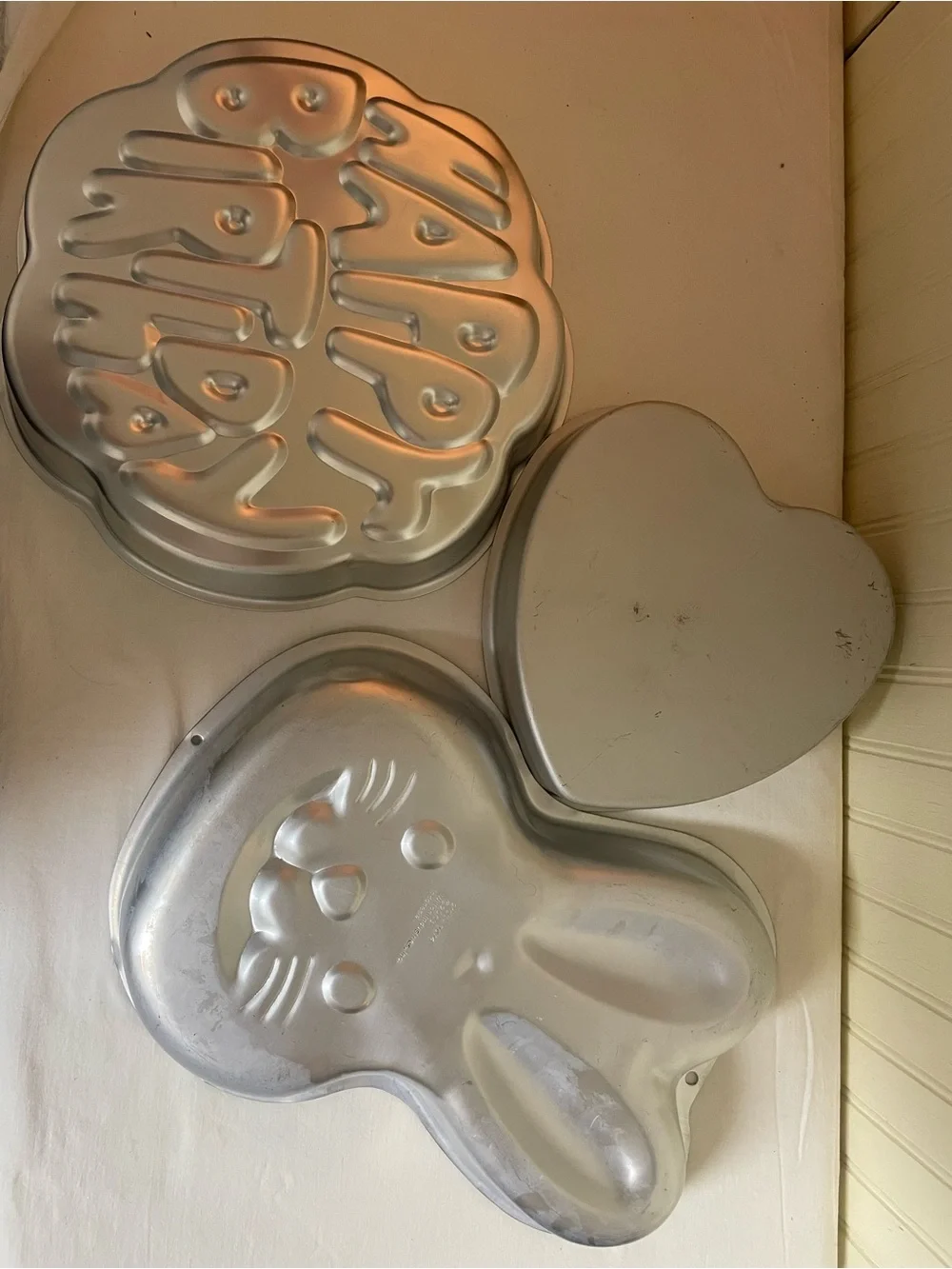 Wilton three vintage